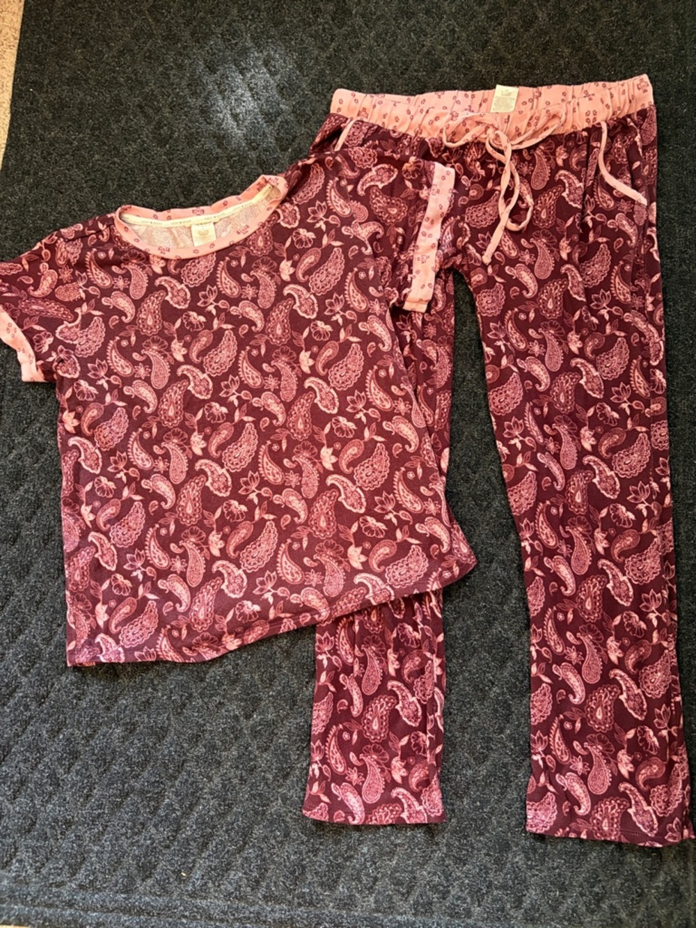 Lucky Brand Pink Paisley Short-Sleeve Pajama Set Size Medium